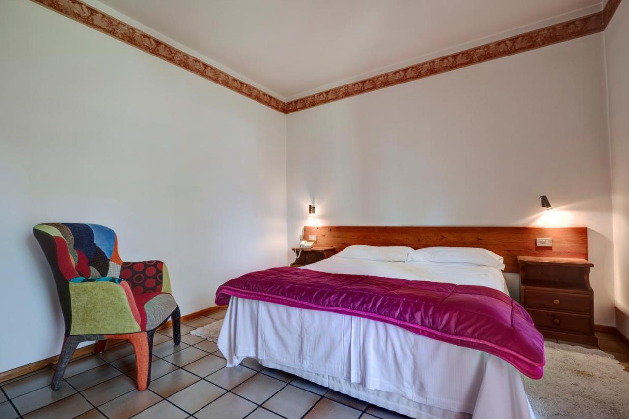 Hotel Petit Foyer بولّييْن المظهر الخارجي الصورة