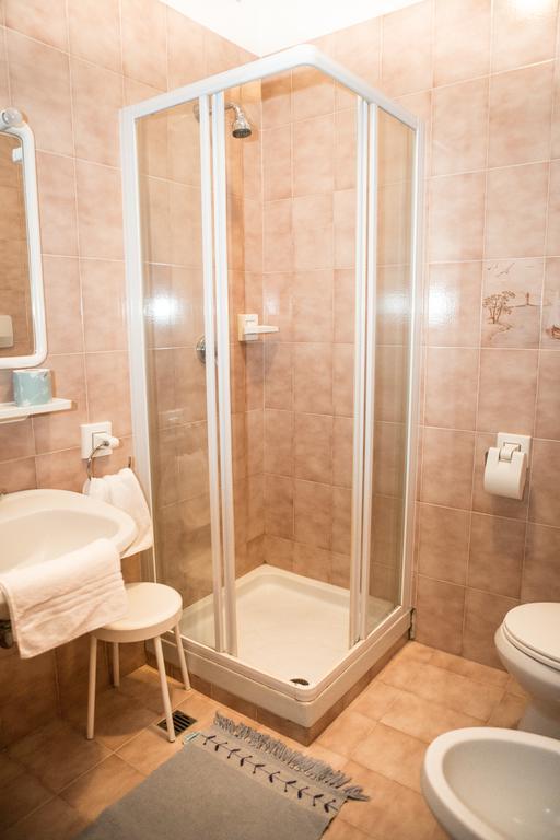 Hotel Petit Foyer بولّييْن المظهر الخارجي الصورة